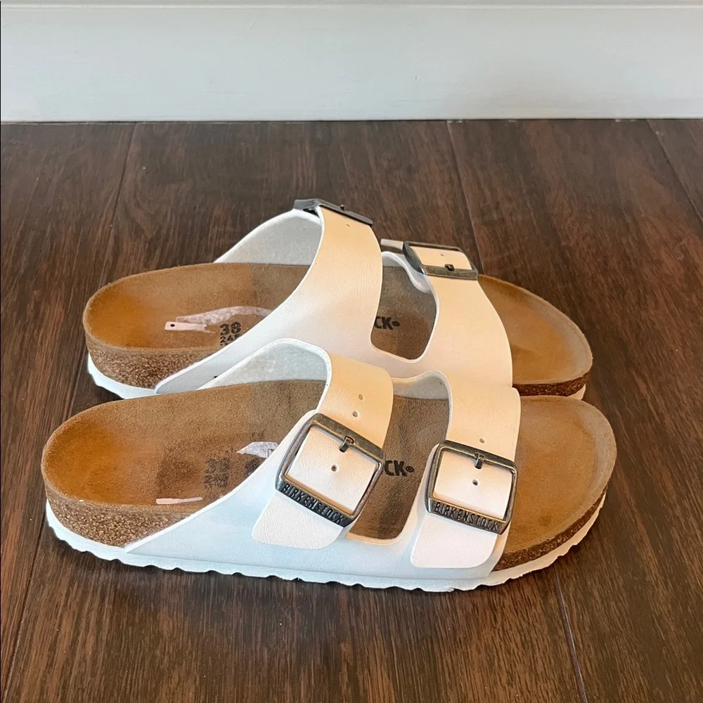 NWT BIRKENSTOCK White Arizona Sandals